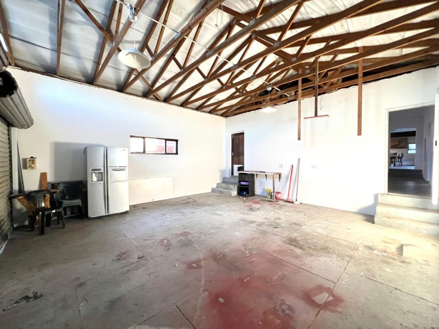 3 Bedroom Property for Sale in Sherwood Eastern Cape